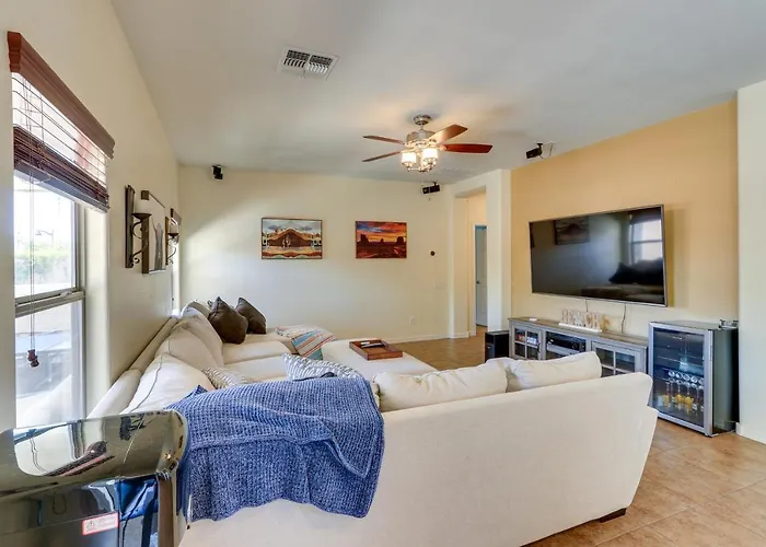 Cheerful Gem W/ Theater & Game Room! Maricopa