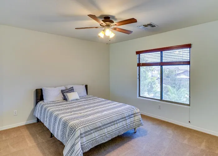 Cheerful Gem W/ Theater & Game Room!