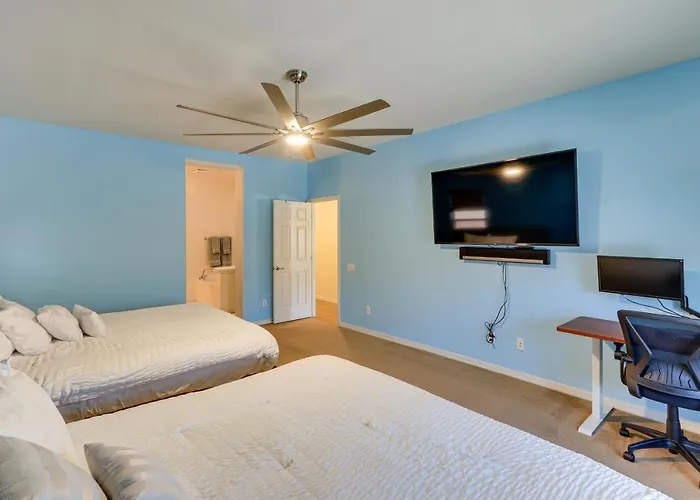 Cheerful Gem W/ Theater & Game Room! Maricopa