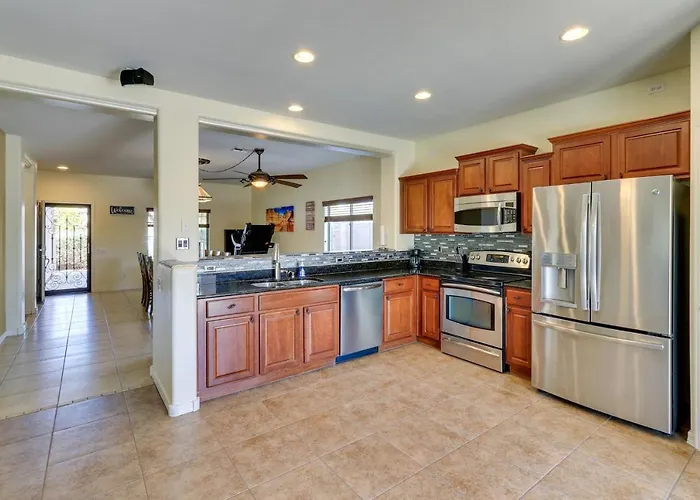 Cheerful Gem W/ Theater & Game Room! Holiday home